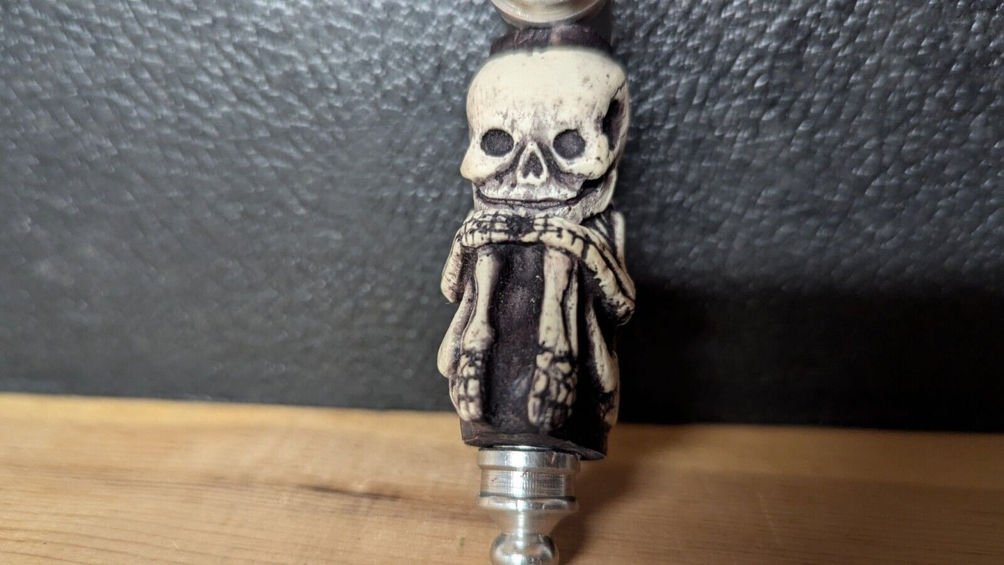 Skeleton Themed Smoking Pipe